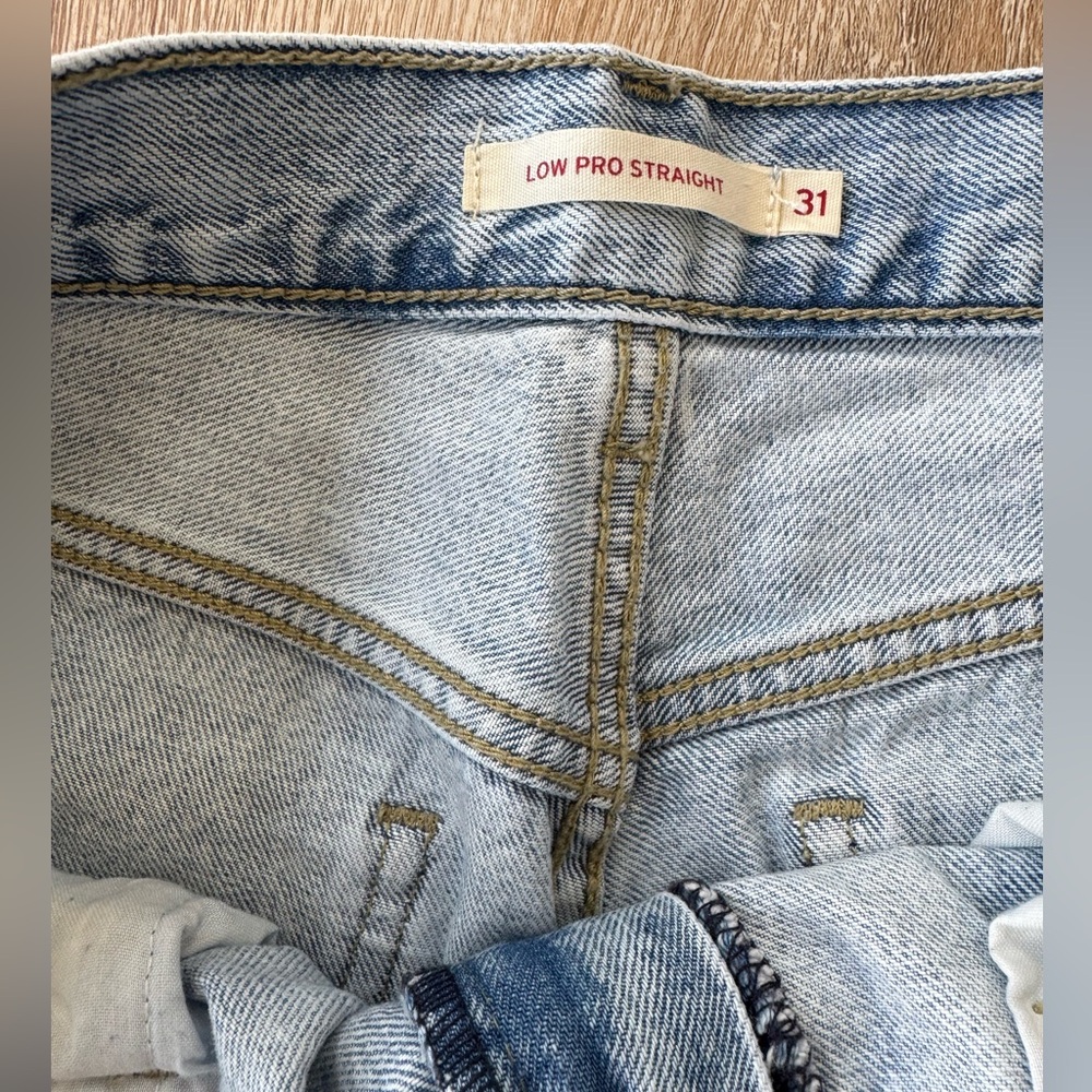 Levi’s Low Pro Straight Leg Jeans - Picture 3 of 6